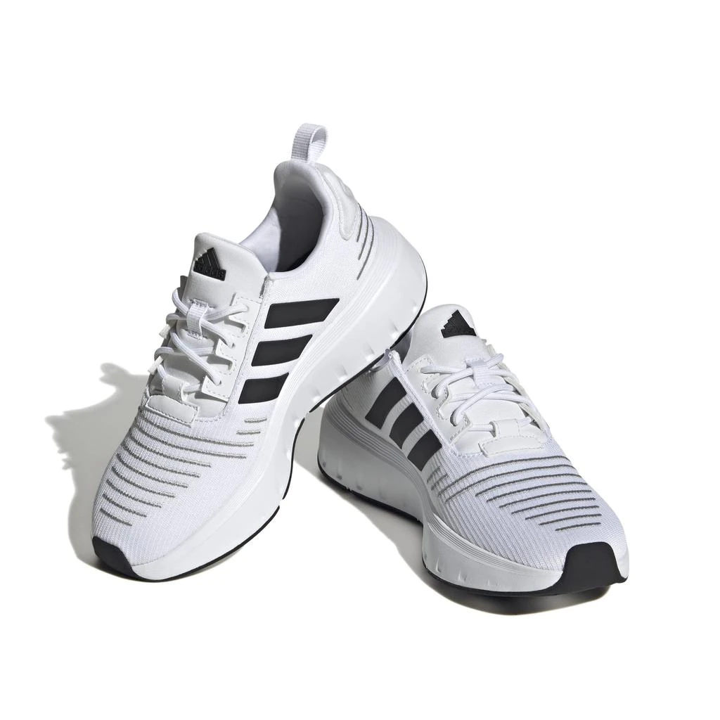 Adidas Swift Run 23 (Big Kid) 1