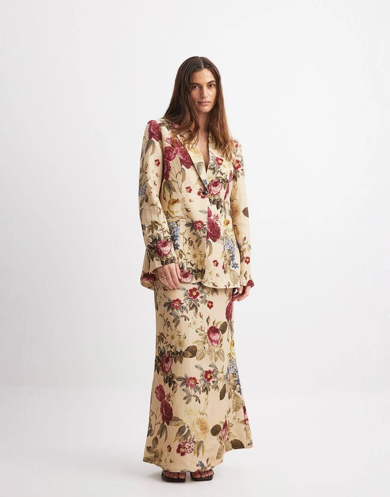 NA-KD NA-KD linen look maxi skirt in floral 2