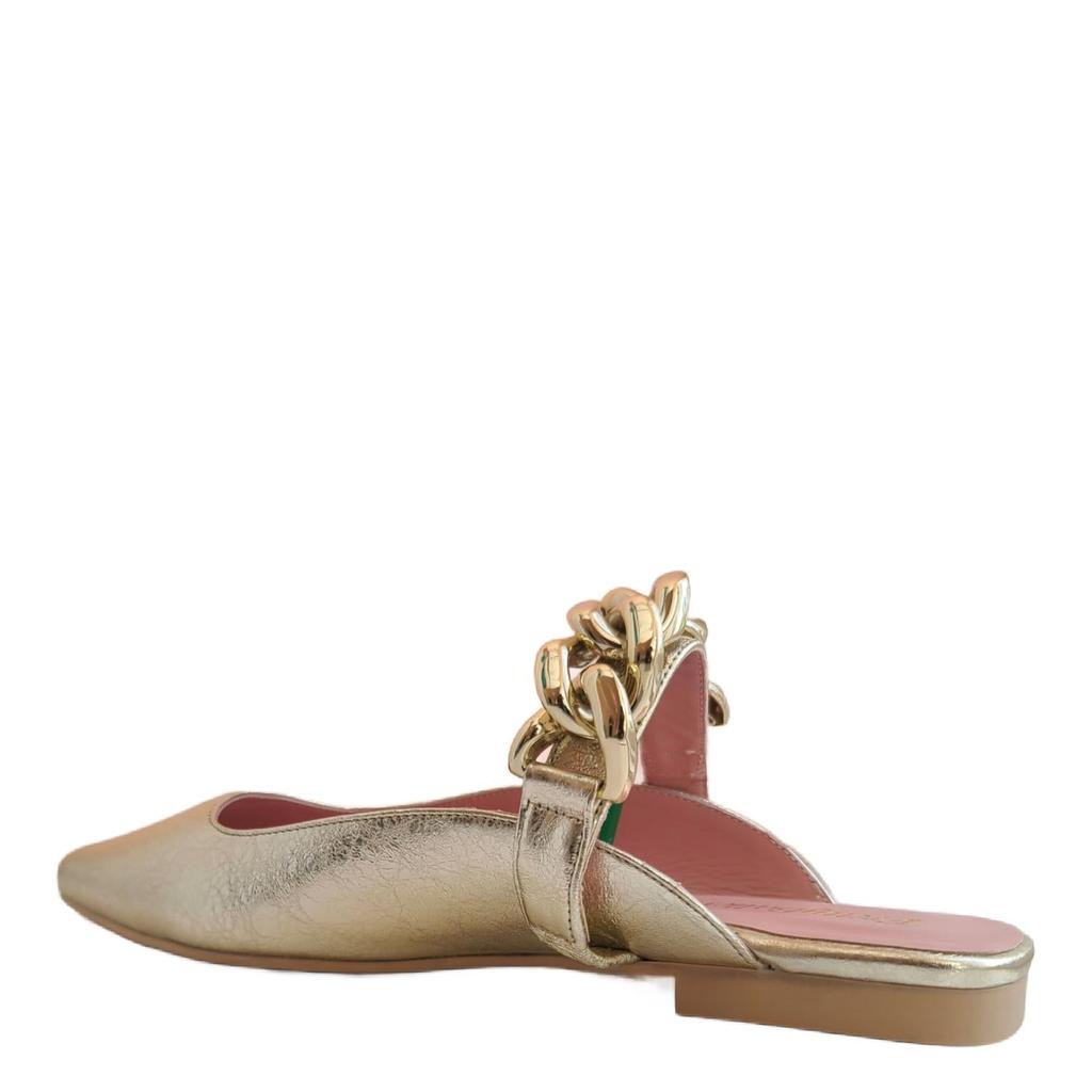 PRETTY BALLERINAS Women's Yvette Sandal In Gold