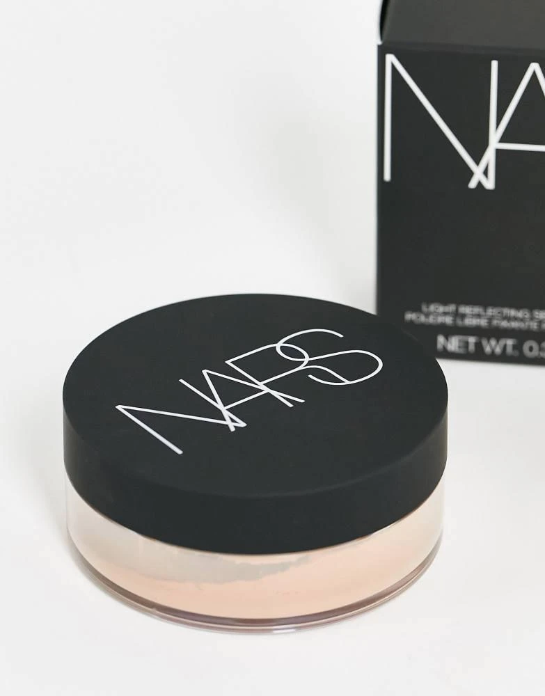 Nars NARS Light Reflecting Loose Setting Powder 4