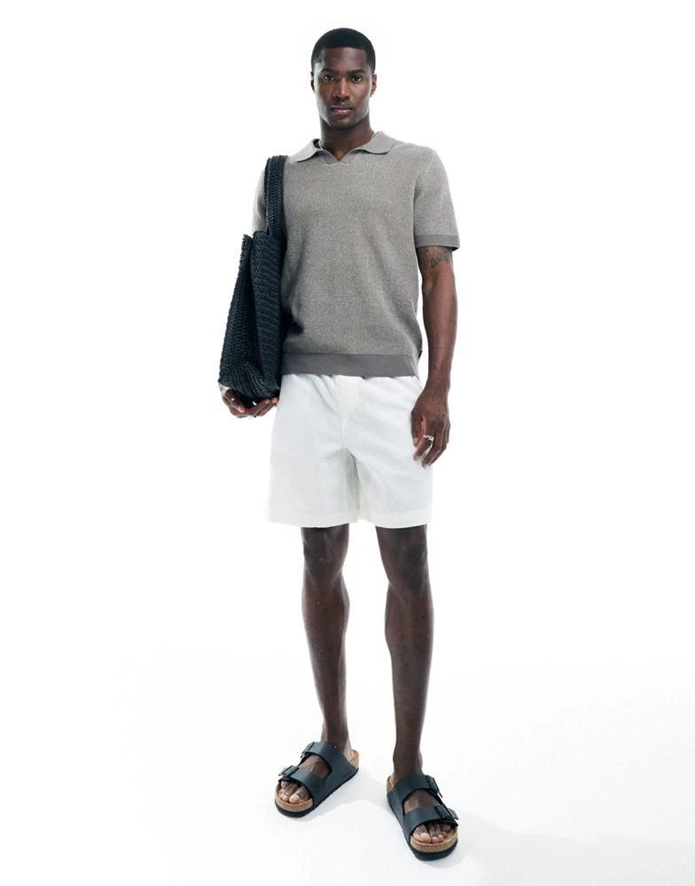 Jack & Jones Jack & Jones Premium textured knitted polo in brown 2