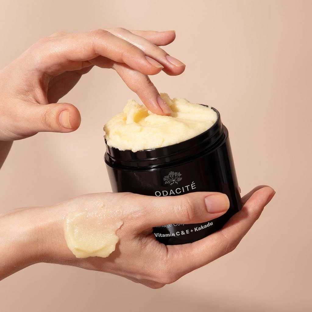 Odacite C-Smooth Hydra-Firm Body Polish 3