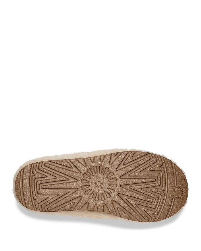 UGG Women
s Tasman Maxi Curly Clog Flats 7