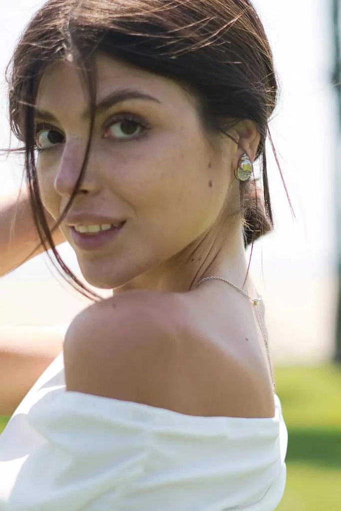 Classicharms Lexi Crystal Seashell Stud Earrings 2