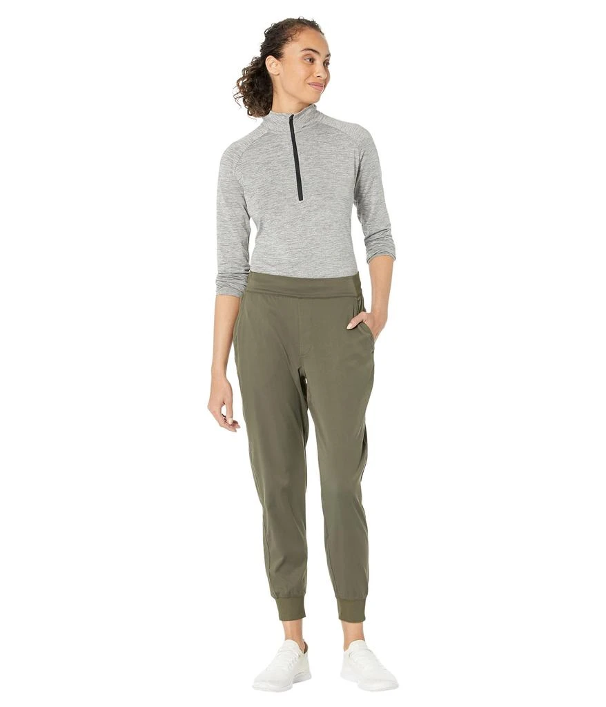 The North Face Aphrodite Joggers 4