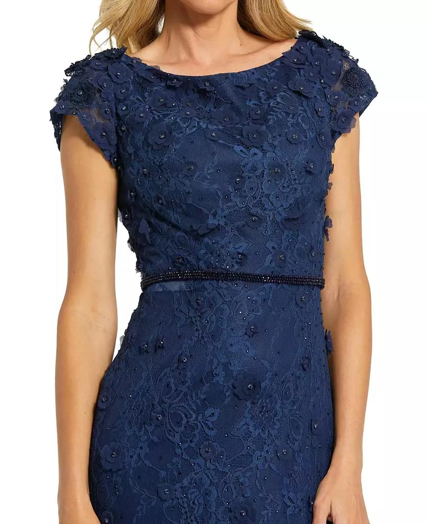 Mac Duggal Women
s Floral Applique Boat Neck Short Sleeve Gown 3