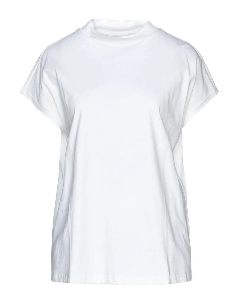 Weekday T-shirt 1