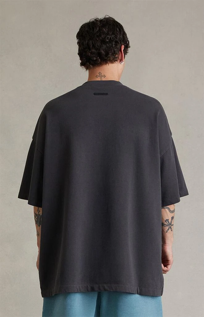 Essentials Faded Black Campus
90s Short Sleeve T-Shirt 4