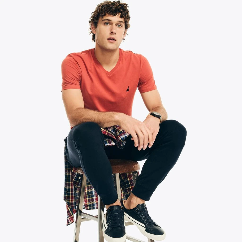 Nautica Mens Premium Cotton V-Neck T-Shirt 3
