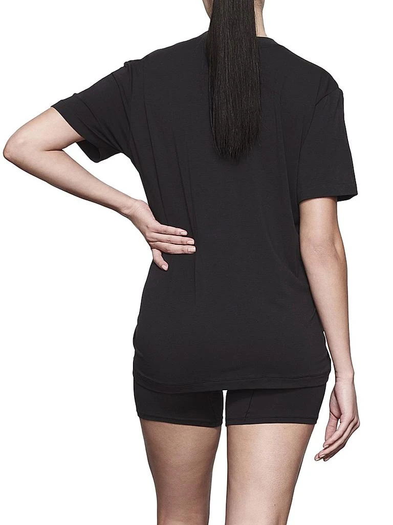 SKIMS Boyfriend T-Shirt 5