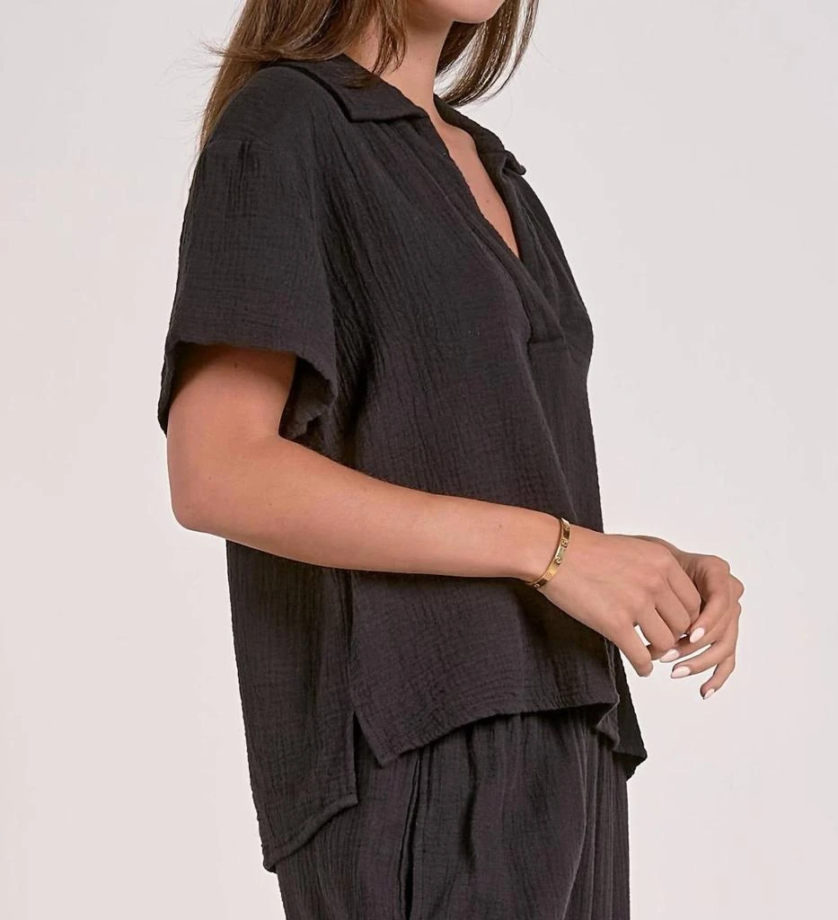 Elan Elan - Short Sleeve V-neck Gauze Top 3