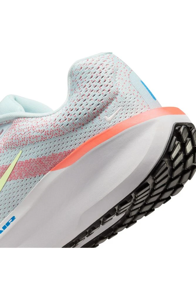 NIKE Air Winflo 11 Running Shoe 9