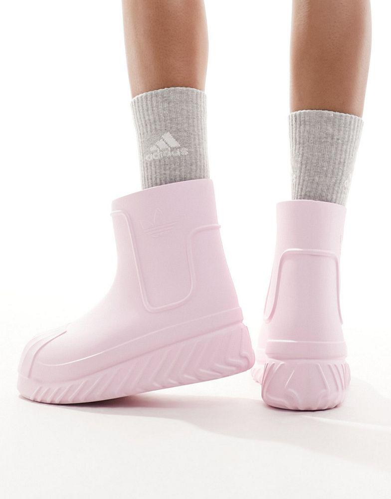 Adidas adidas Originals adiFOM Superstar boot in pastel pink