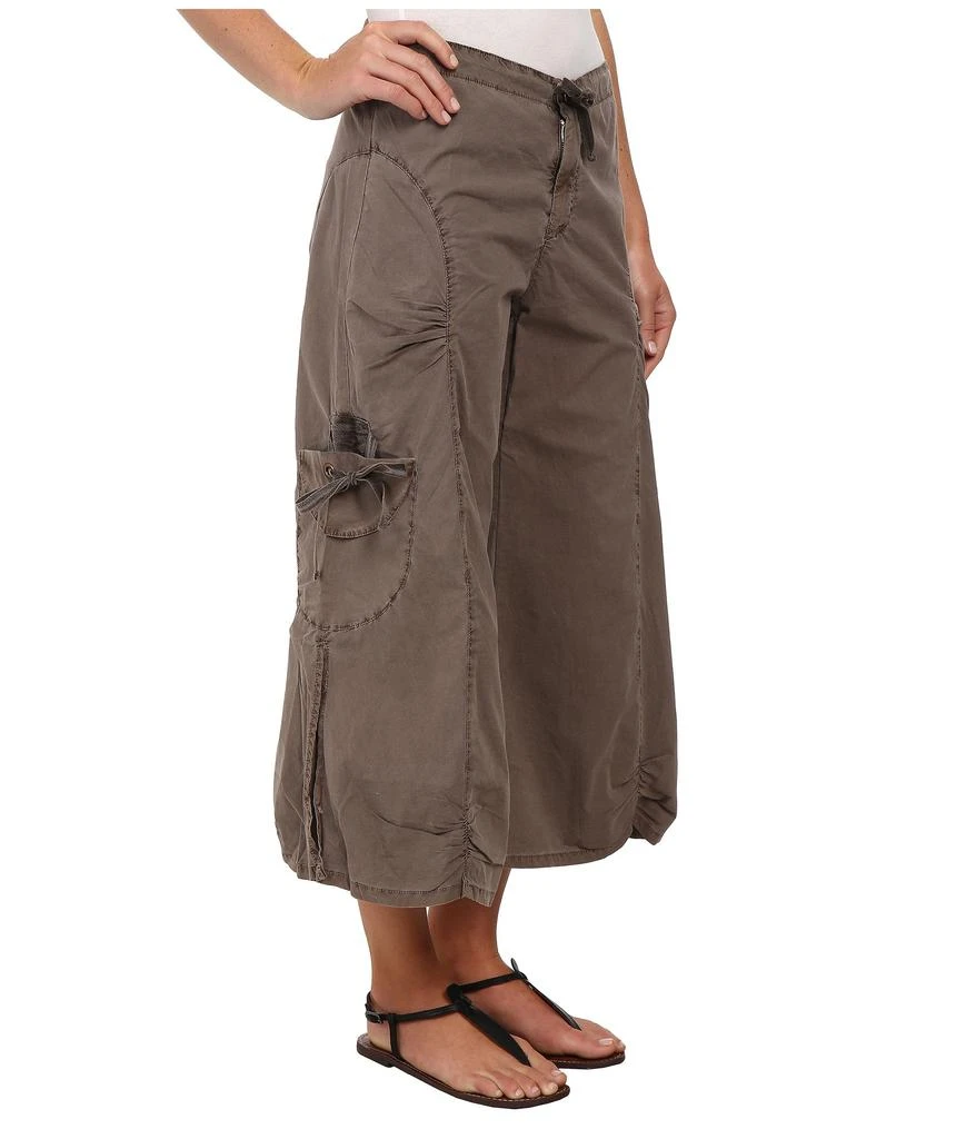 XCVI Cargo Gaucho Crop 4