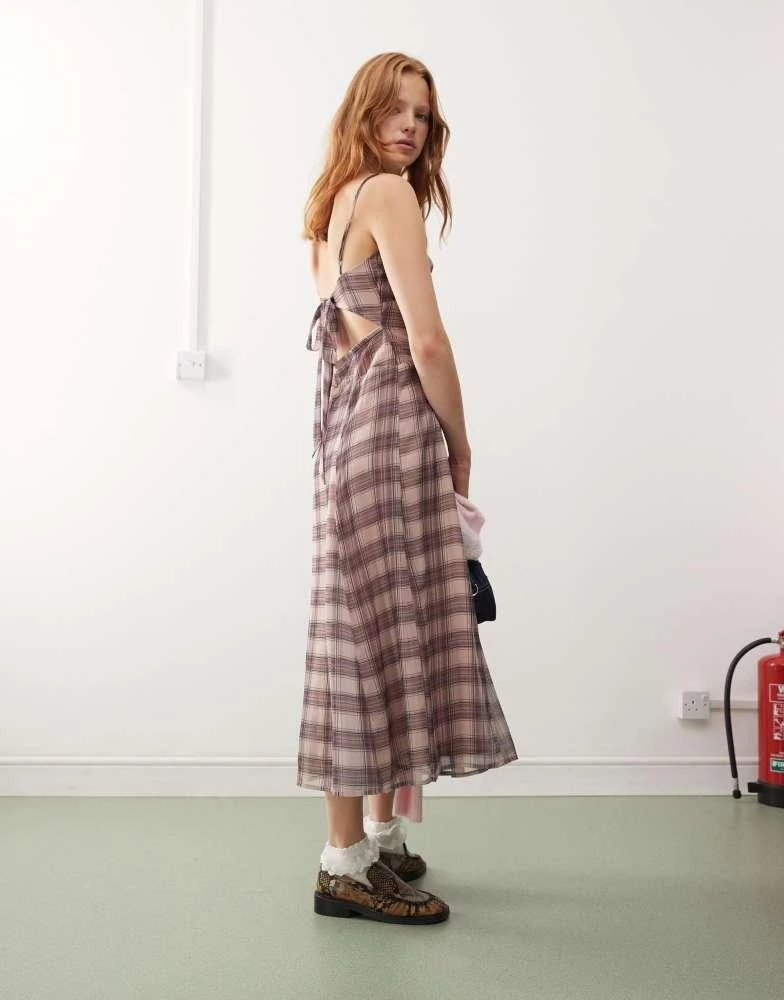 Reclaimed Vintage Reclaimed Vintage maxi slip dress in washed pink check 4