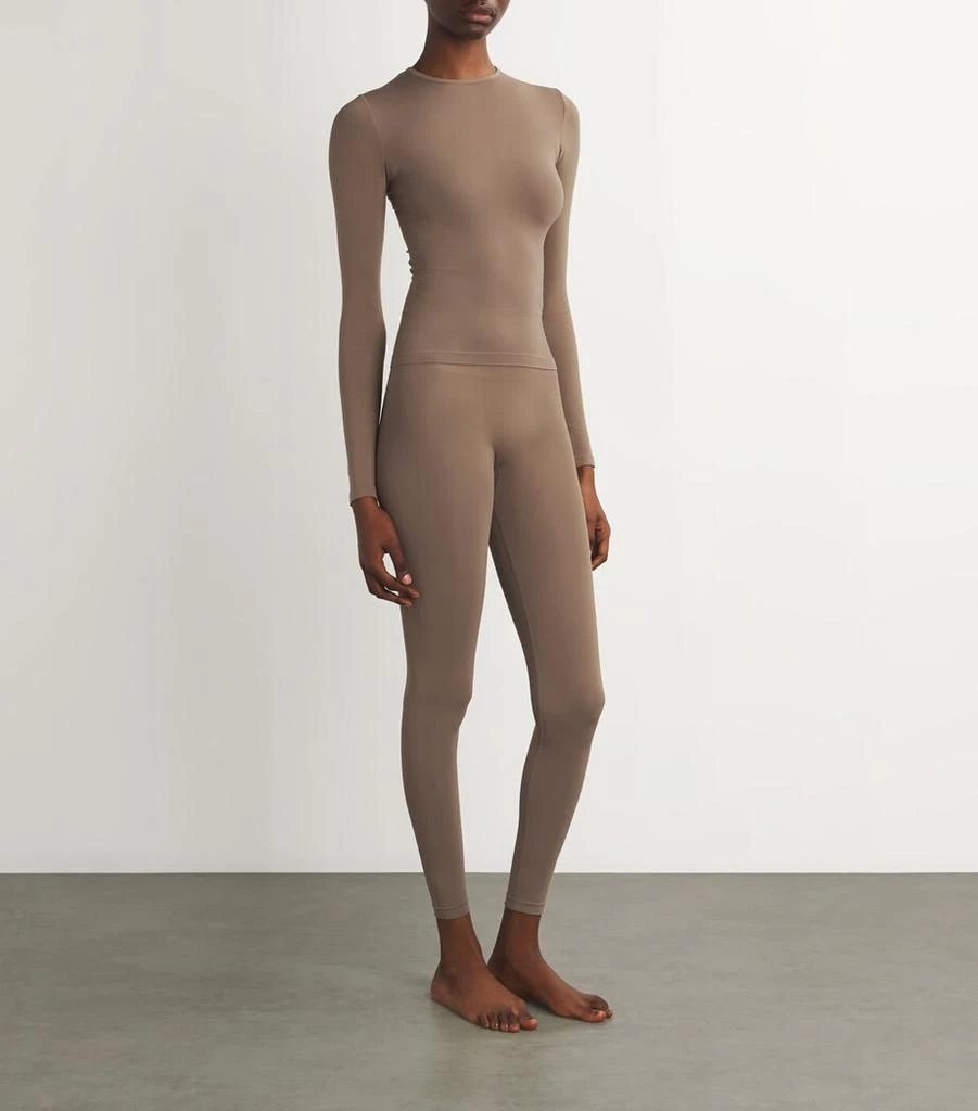SKIMS Soft Smoothing Long-Sleeve T-Shirt 2