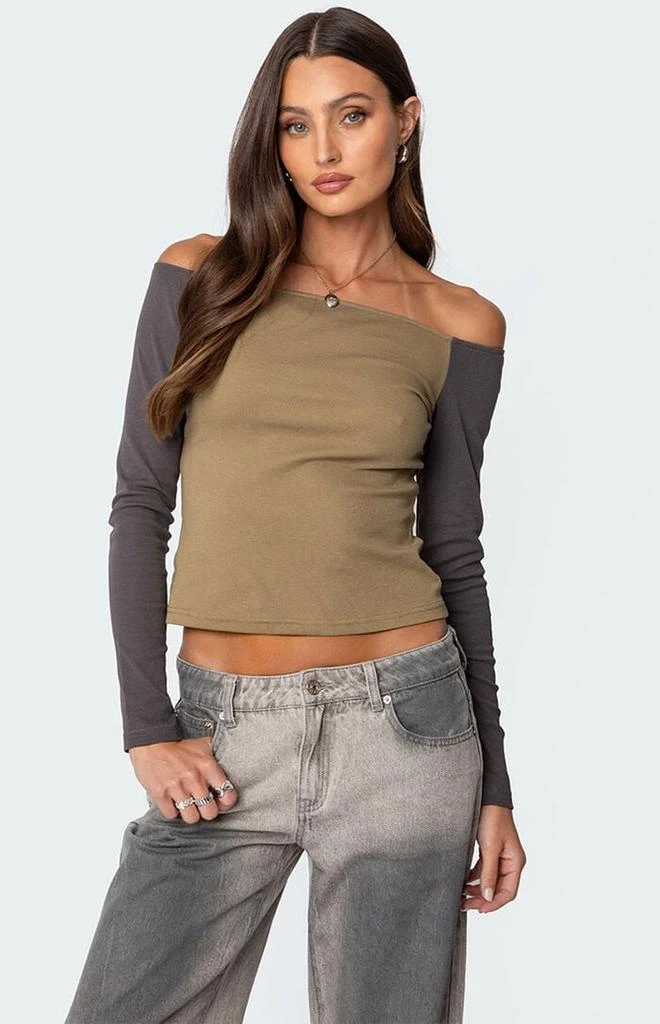 Edikted Contrast Off Shoulder Top 1
