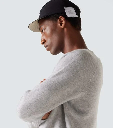 Satisfy PeaceShell running cap 3
