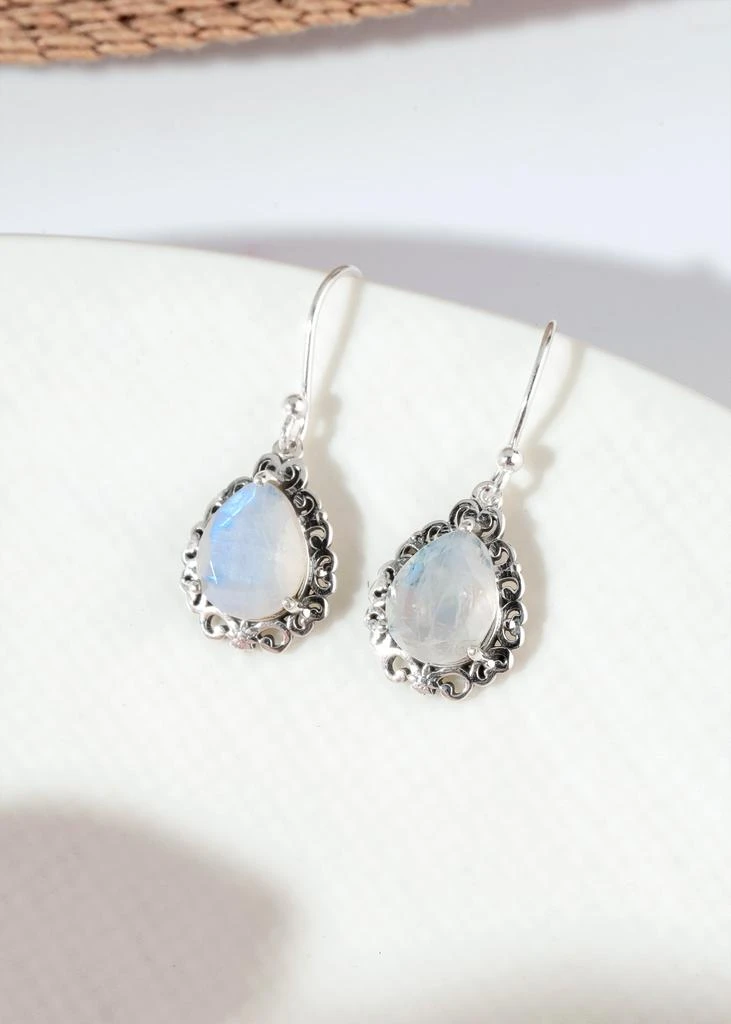Tiramisu Vintage-Inspired 925 Sterling Silver Moonstone Earrings 3