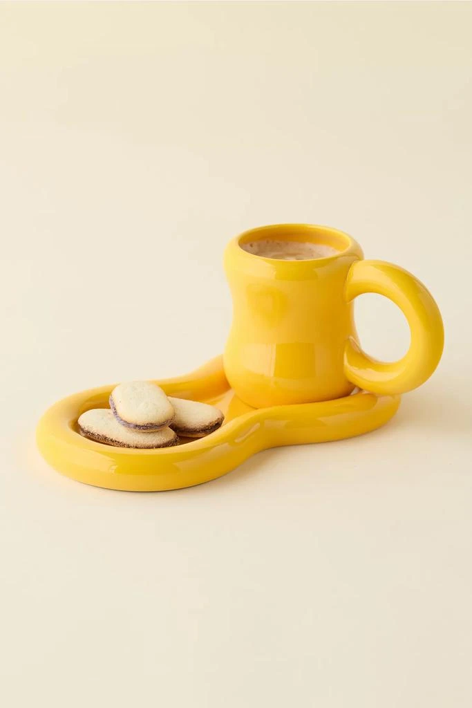 Urban Outfitters Zaya Bubbled Ceramic Saucer Plate 
Mug Set