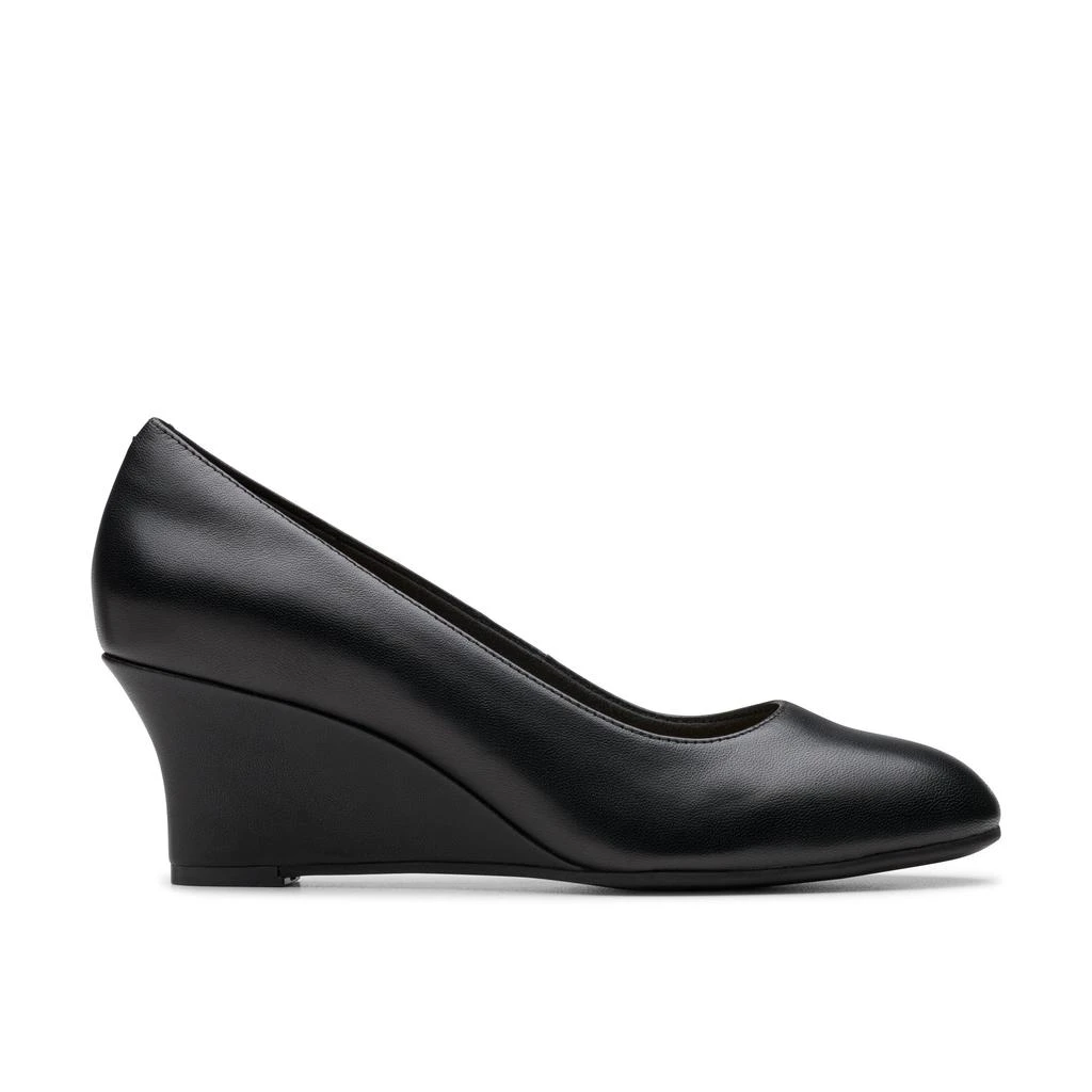 Clarks Olivette Pearl in Black Leather