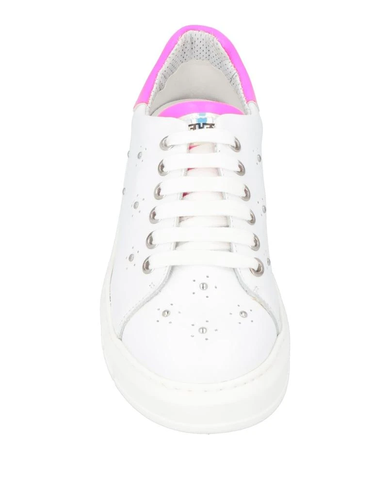 The FLEXX Sneakers 4