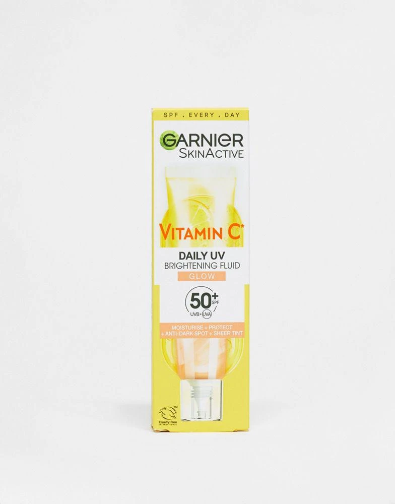 Garnier Garnier Vitamin C Daily UV Brightening Fluid Sheer Glow, SPF50+, 40ml 1