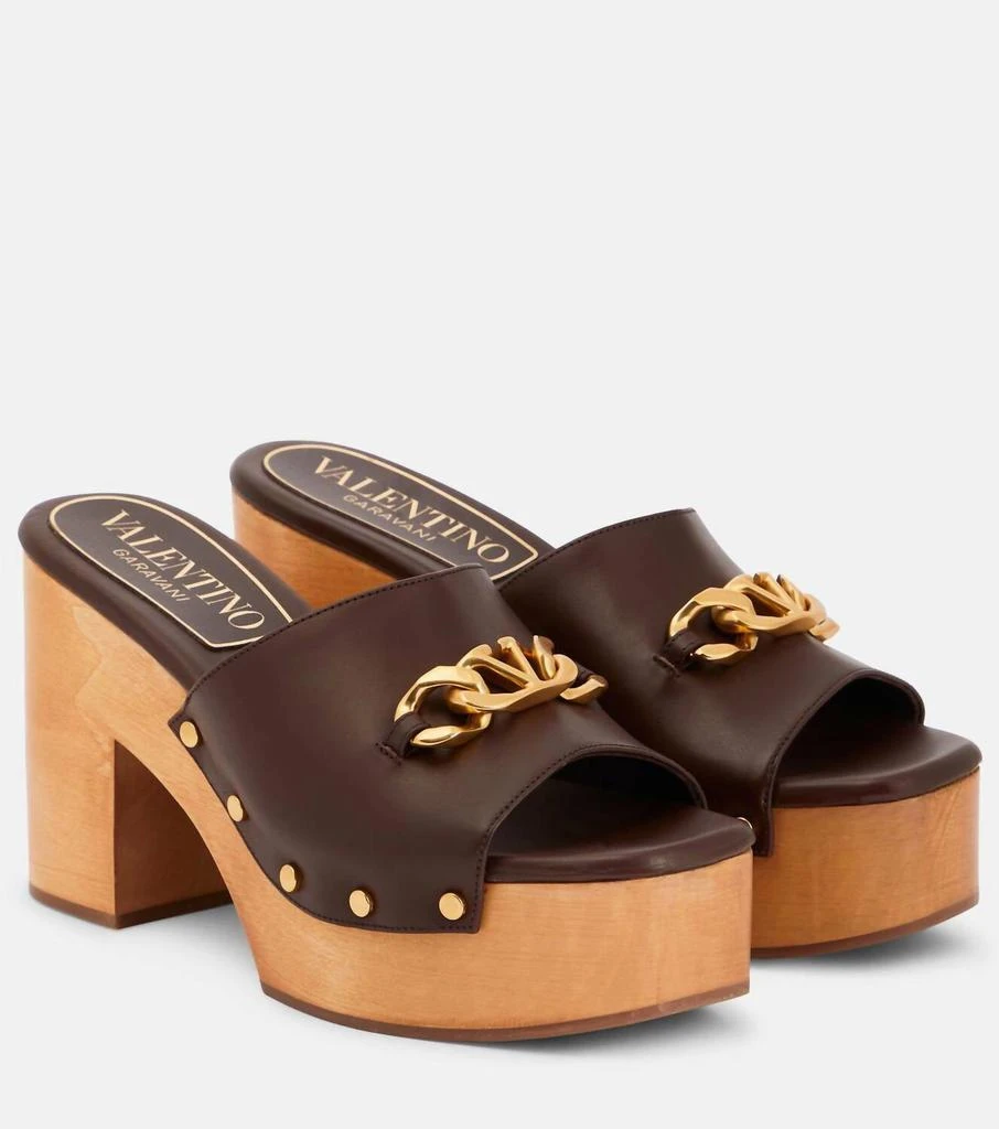 Valentino Valentino Garavani - Women
s Vlogo Chain Leather Mules 1