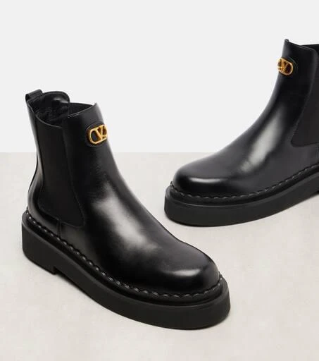 Valentino VLogo Signature leather ankle boots 5