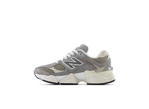 New Balance 9060 7