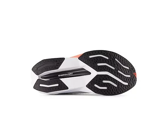 New Balance FuelCell SuperComp Trainer v3 6
