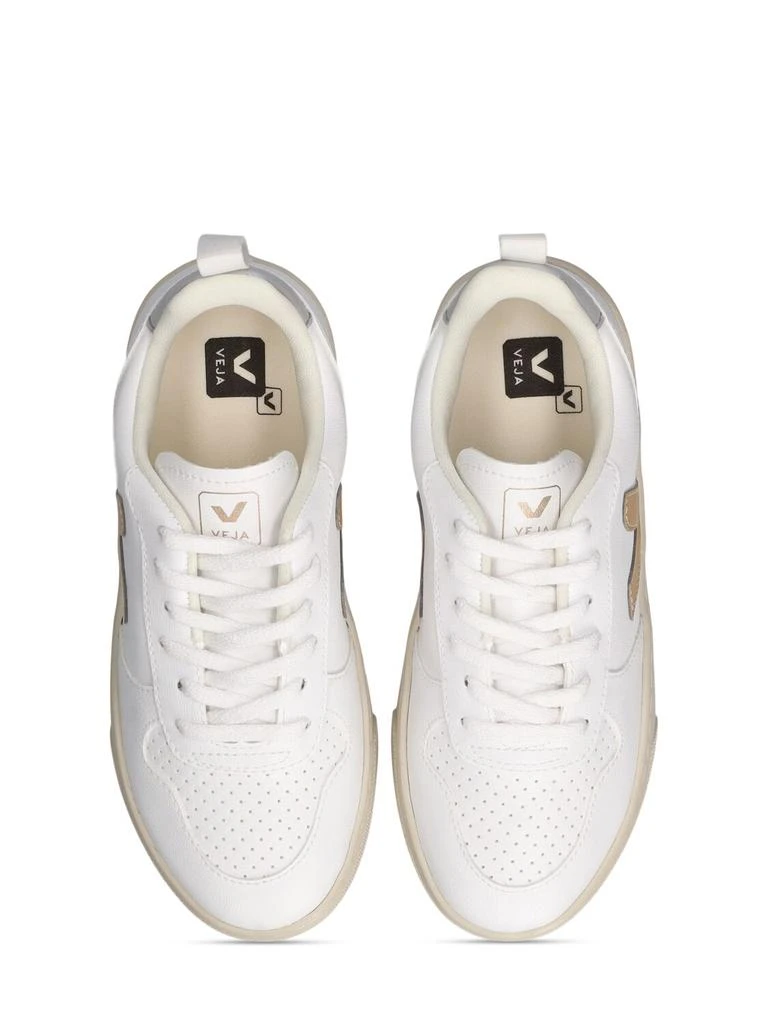 Veja V10 Chrome-free Leather Sneakers 1