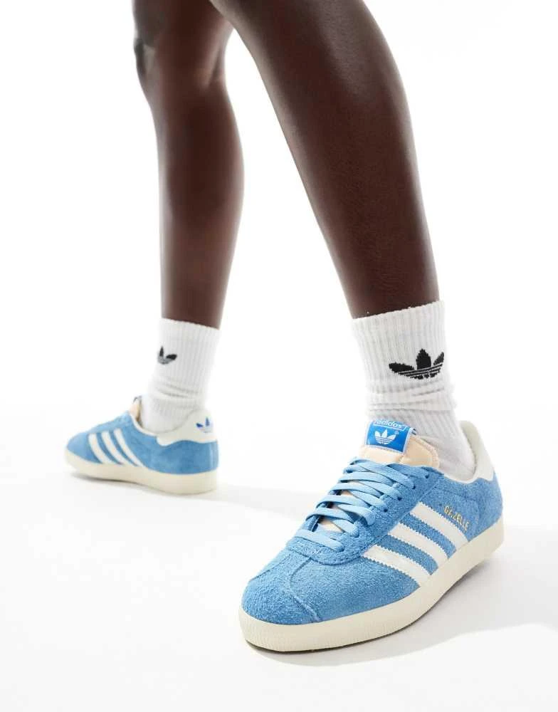 Adidas adidas Originals Gazelle trainers in light blue 5