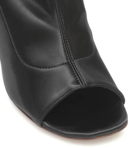 Vetements Cut-out over-the-knee leather boots 6