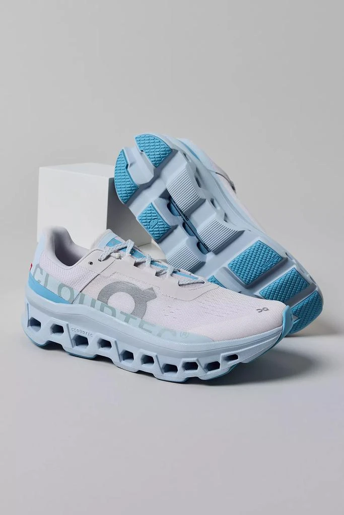 On On Women's Cloudmonster Sneaker 2