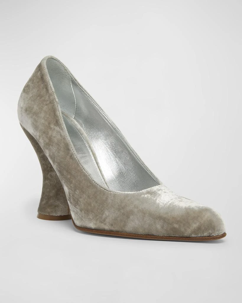 Dries Van Noten Velvet Commma-Heel Pumps 2