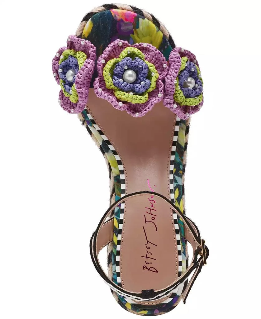 Betsey Johnson Women
s Marabela Macrame Platform Wedge Sandals 4