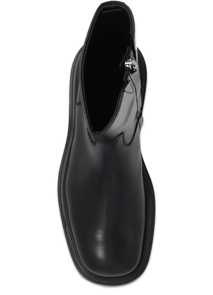 Salvatore Ferragamo Formia leather ankle boots - Free  display picture 3