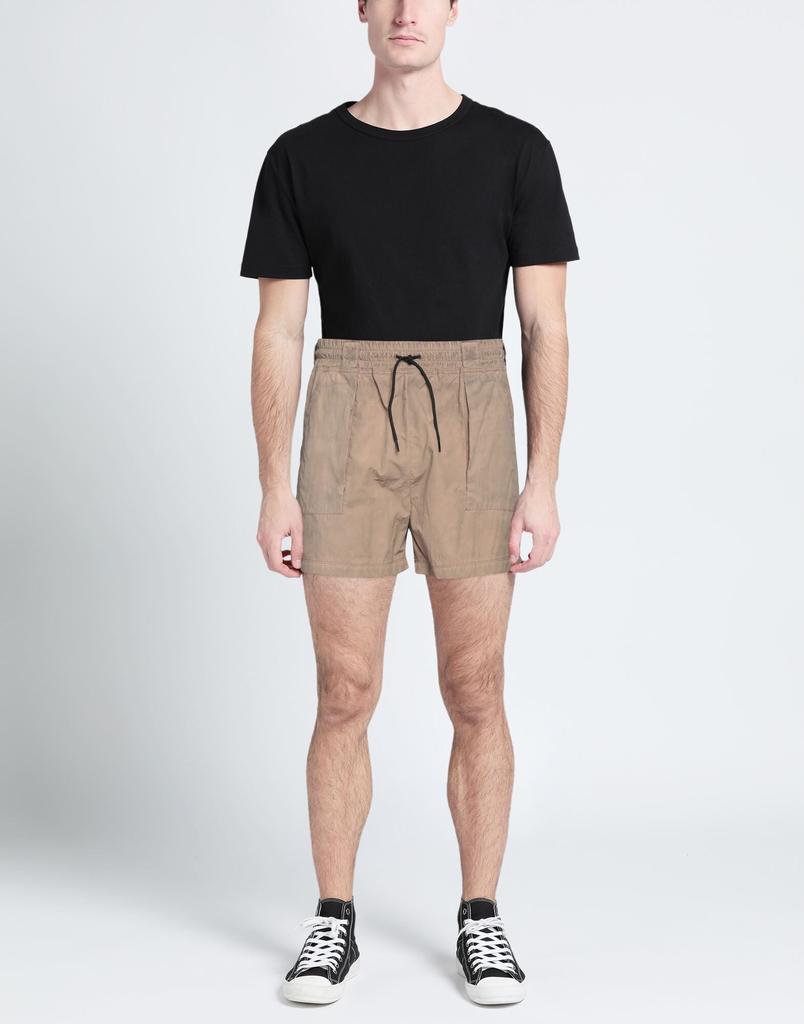 Holden Shorts & Bermuda