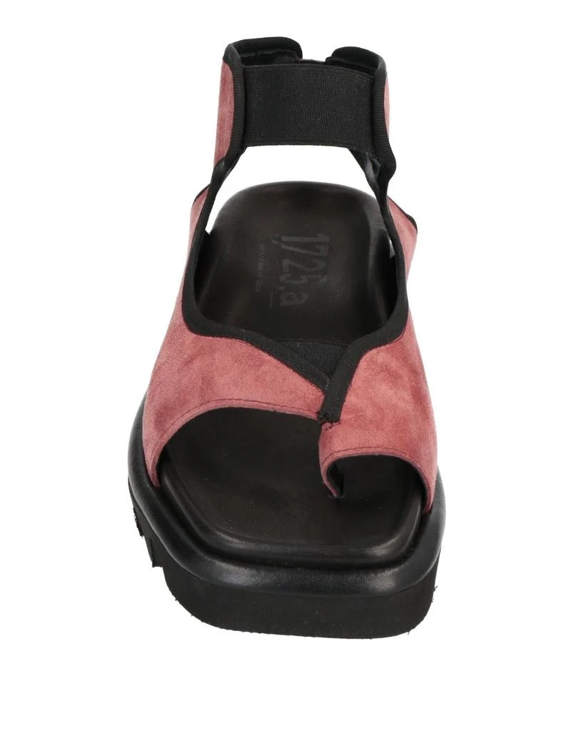 1725.A Flip flops 4