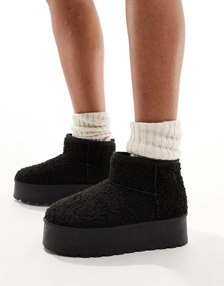 Truffle Collection Truffle Collection flatform ankle boots in black borg 1