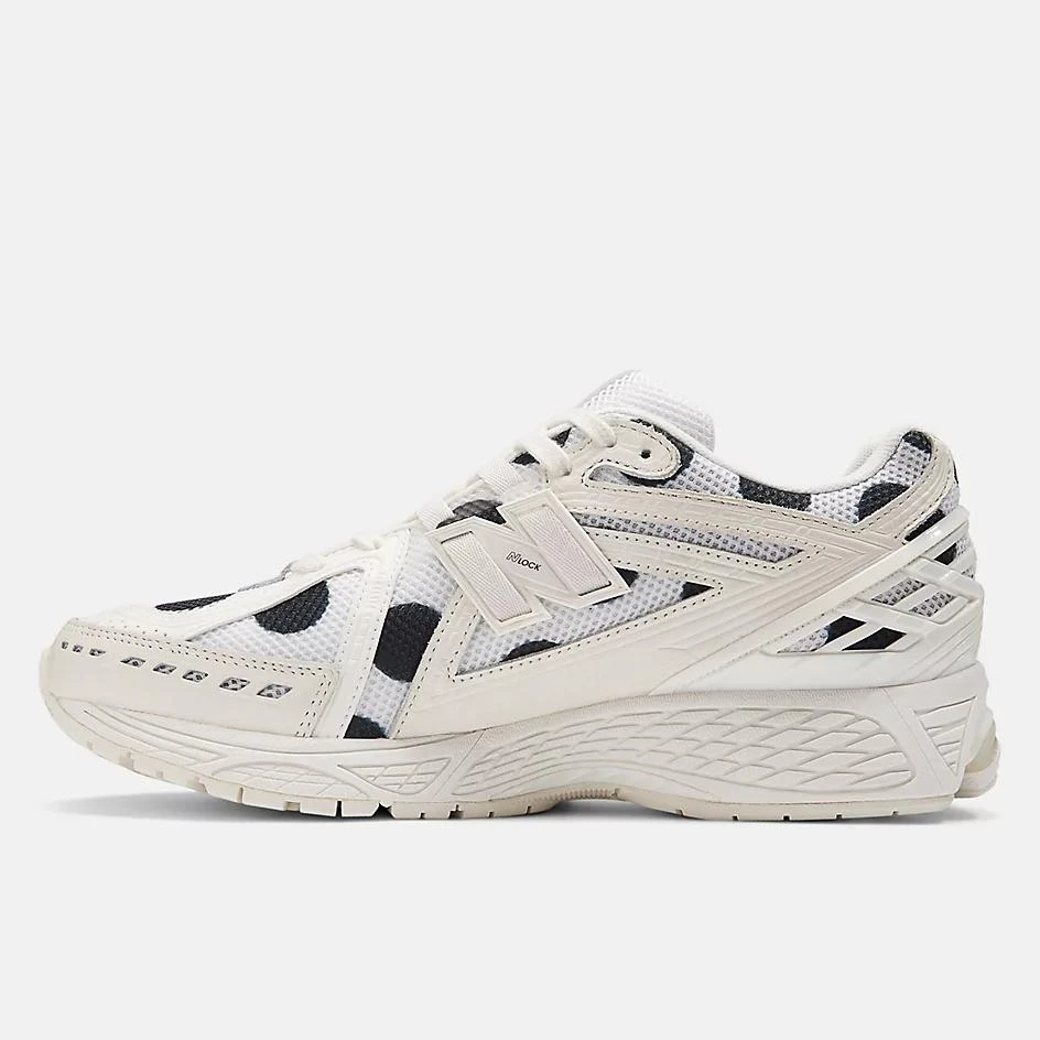 New Balance 1906R 3
