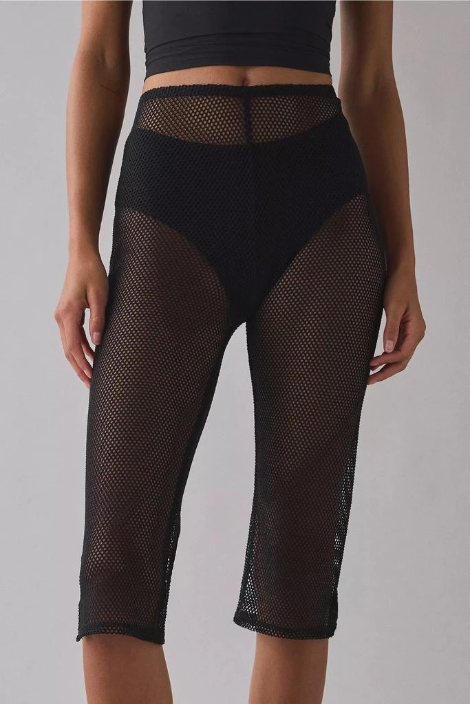 Vintage 
ReMADE by UO ReMADE By UO Remnants Sheer Netted Capri Pant