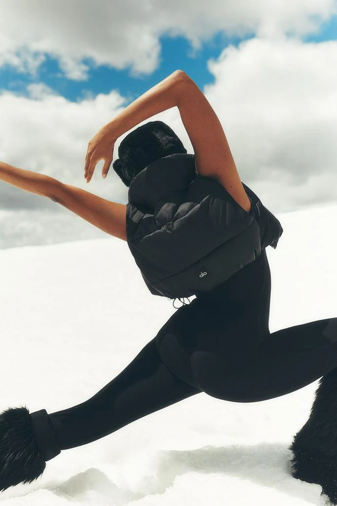 Alo Cropped Gold Rush Puffer Vest - Espresso 1