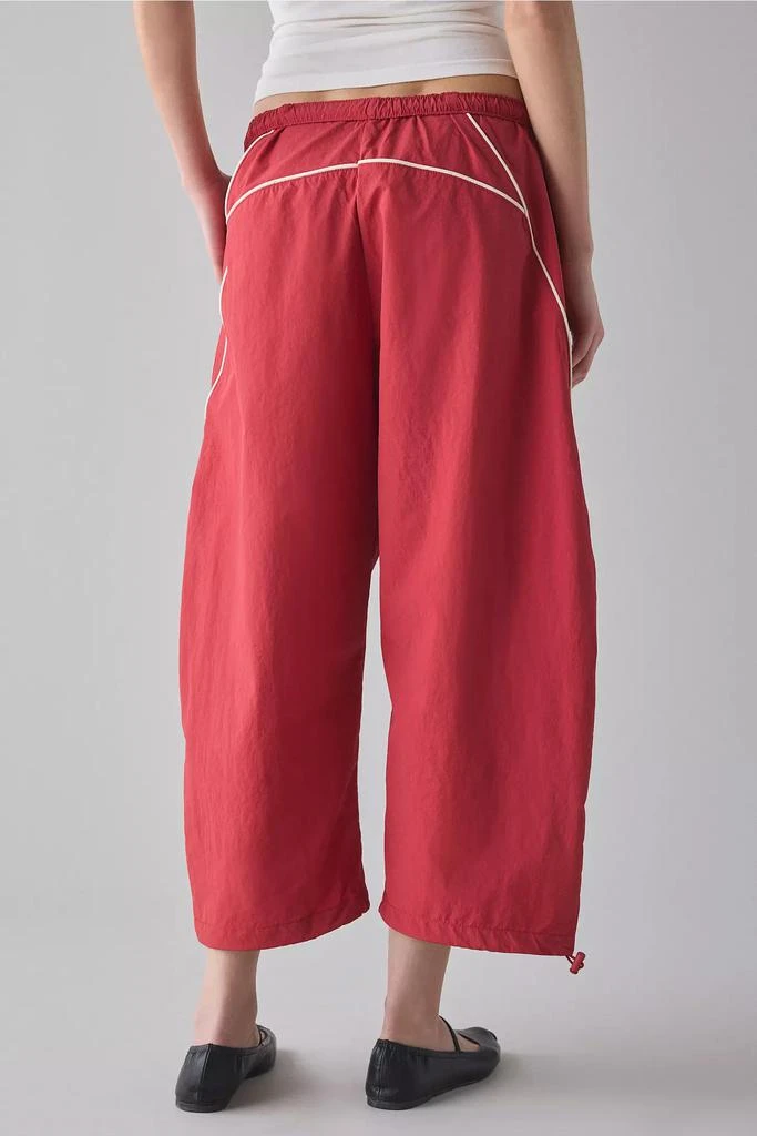 BDG BDG Fast Track Low-Rise Cropped Nylon Pant 4