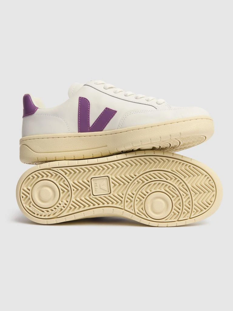 Veja V-12 Sneakers 4