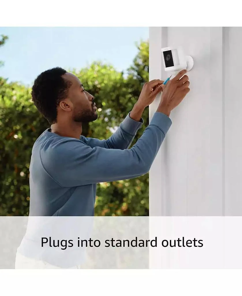 ring Spotlight Cam Plus Plug-in Black 2