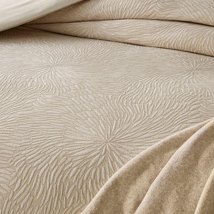 sky Woven Mums Duvet Cover Set, Twin - Exclusive