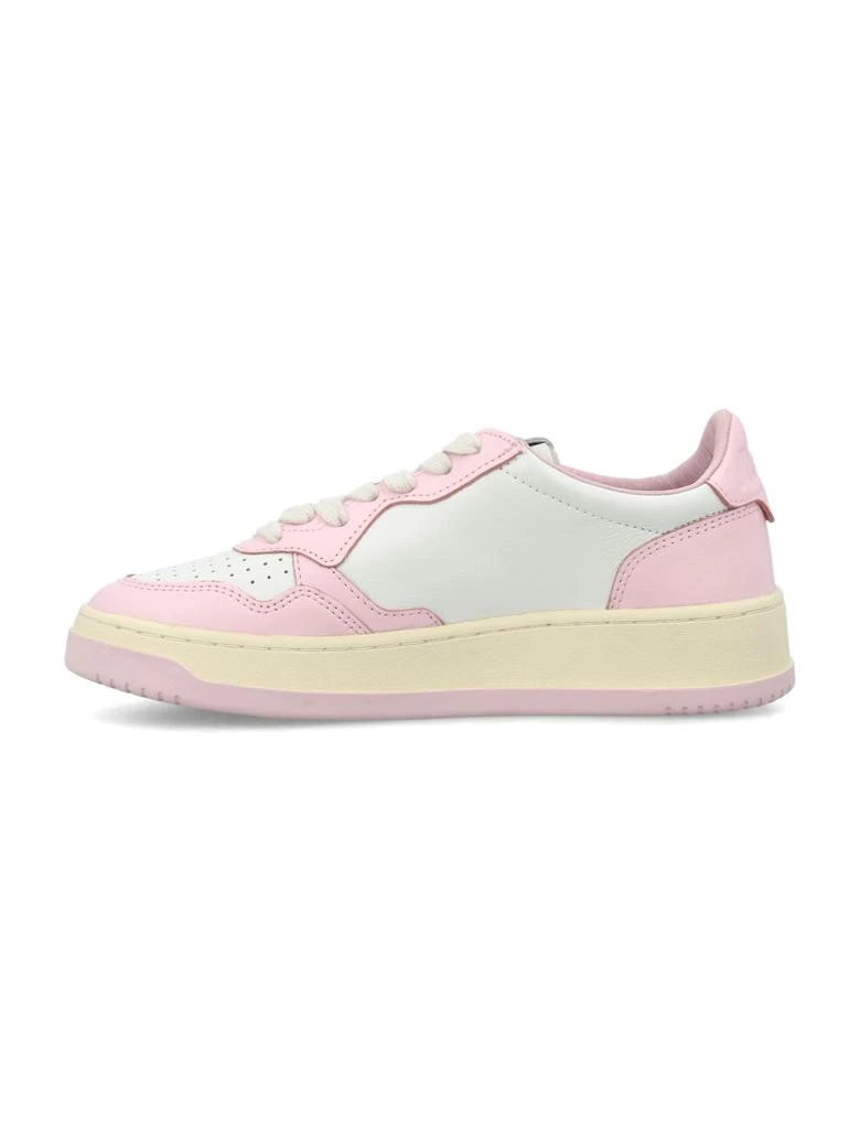 Autry Woman Medalist Low Sneakers 3
