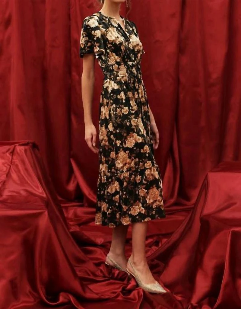 Blu Pepper Blu Pepper - Floral Velvet Splice Shirred Dress 1